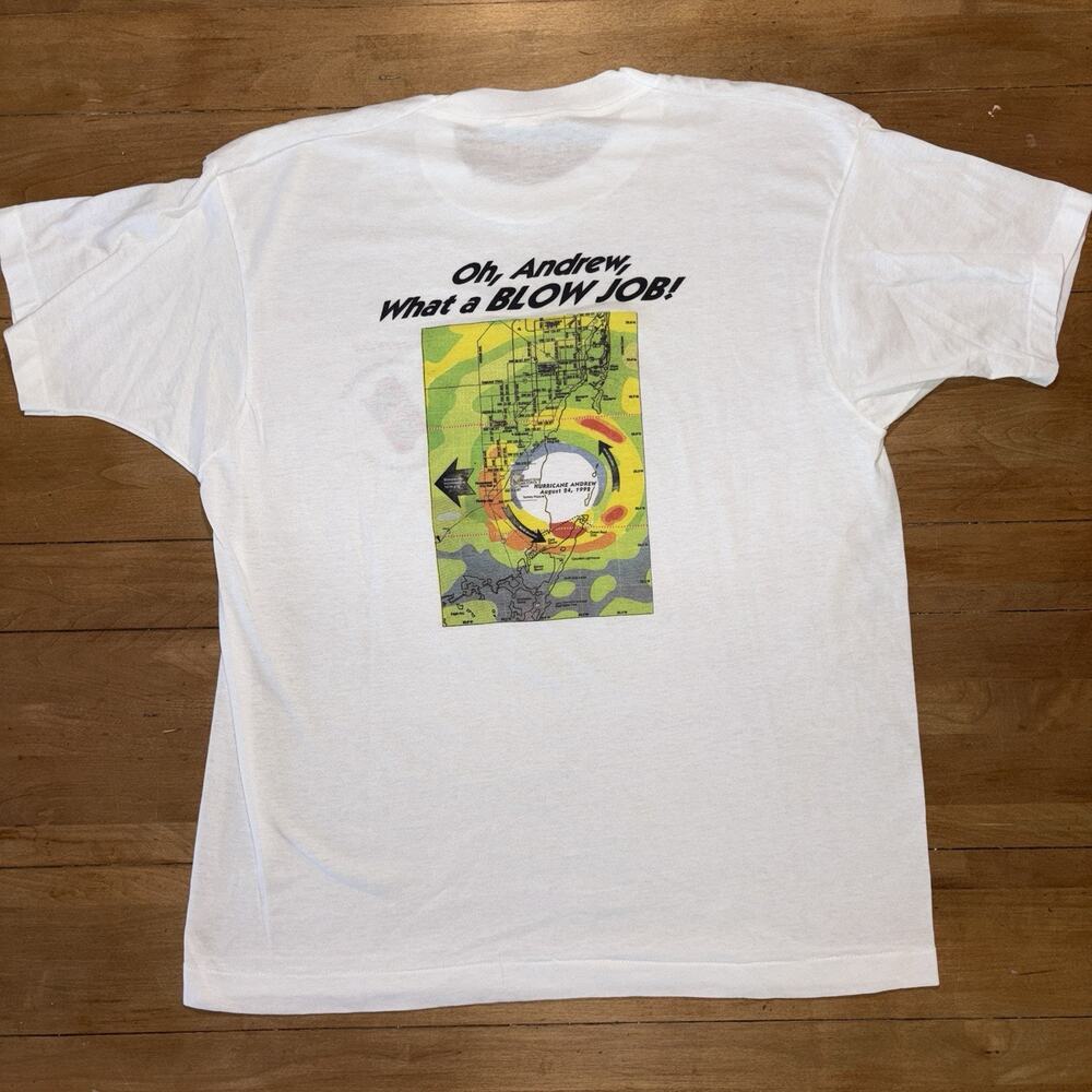 Vintage Hurricane Andrew Men’s XL Survived 1992 90s Single Stitch Raunchy Tee